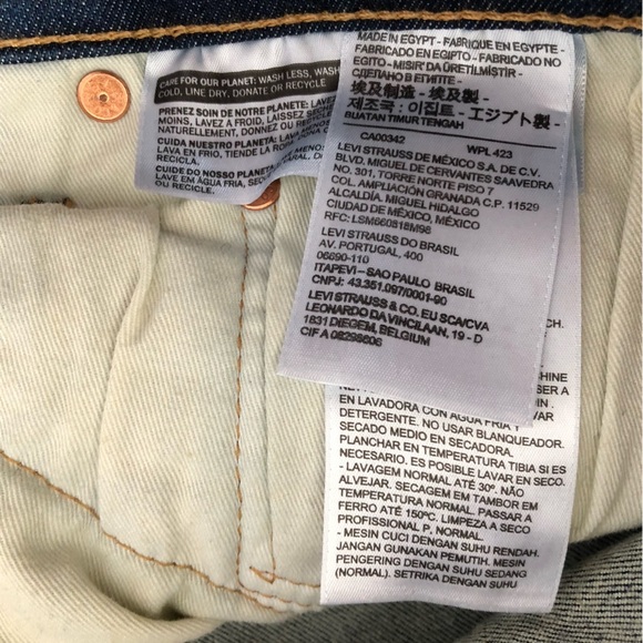 Levi’s Dark Wash Straight Jeans 36x32 - Picture 8 of 13